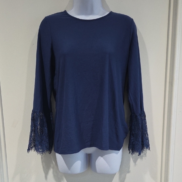 Melissa Paige Navy Lace Sleeve Women's Top SP - Picture 3 of 7